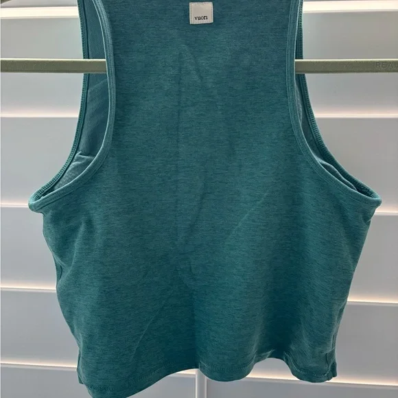 Vuori Halo Performance Crop Deep Teal Tank Top - Picture 3 of 3